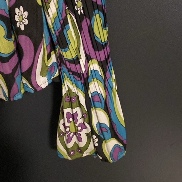 Retro feeling modern colourful blouse! - Picture 2 of 5